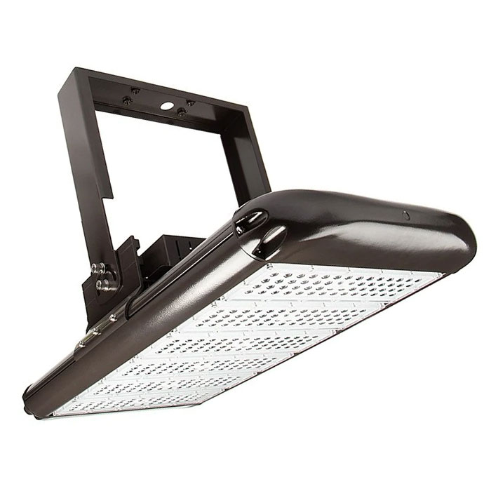 450W LED High Power Area Flood Light - 1000W Equivalent - 63,000 Lumens - Cool White